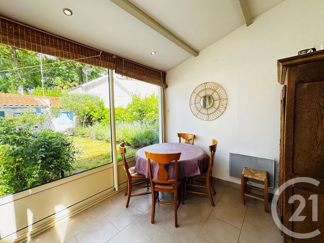 maison à louer - 4 pièces - 100.0 m2 - FOURAS - 17 - POITOU-CHARENTES - Century 21 Aunis Immo