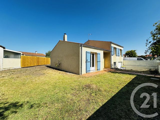 maison à louer - 4 pièces - 89.24 m2 - FOURAS - 17 - POITOU-CHARENTES - Century 21 Aunis Immo