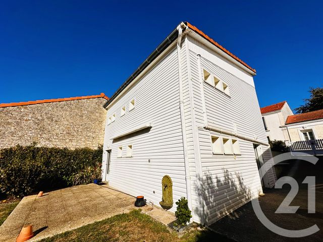 maison à vendre - 5 pièces - 82.0 m2 - FOURAS - 17 - POITOU-CHARENTES - Century 21 Aunis Immo