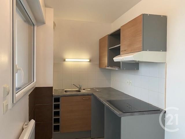 Appartement F2 à louer - 2 pièces - 43.0 m2 - FOURAS - 17 - POITOU-CHARENTES - Century 21 Aunis Immo