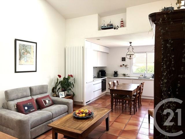 maison à vendre - 6 pièces - 140.0 m2 - FOURAS - 17 - POITOU-CHARENTES - Century 21 Aunis Immo