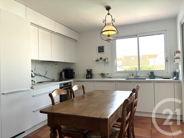 maison à vendre - 6 pièces - 140.0 m2 - FOURAS - 17 - POITOU-CHARENTES - Century 21 Aunis Immo
