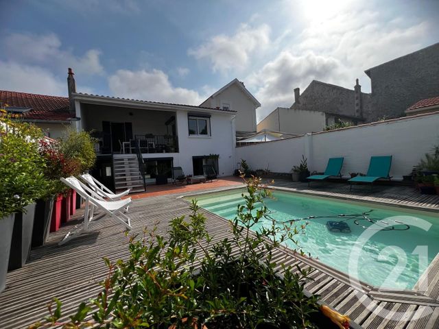 maison à vendre - 6 pièces - 140.0 m2 - FOURAS - 17 - POITOU-CHARENTES - Century 21 Aunis Immo