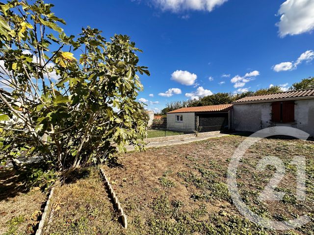 terrain à vendre - 385.0 m2 - FOURAS - 17 - POITOU-CHARENTES - Century 21 Aunis Immo